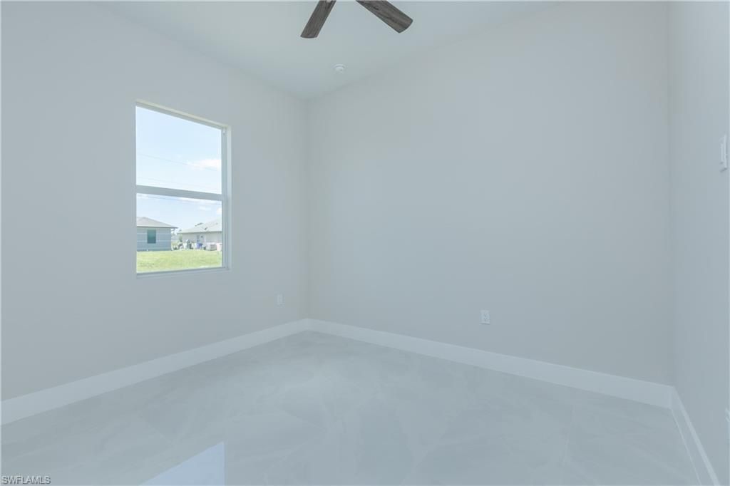 423 Yolanda St , Lehigh Acres, FL 33972 Photo