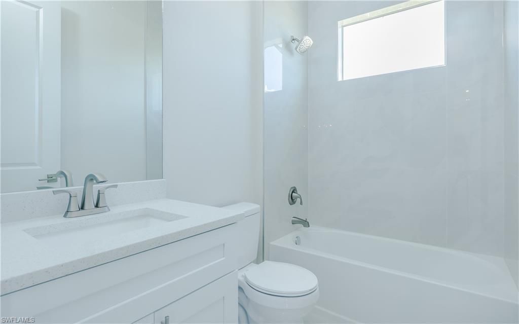 423 Yolanda St , Lehigh Acres, FL 33972 Photo