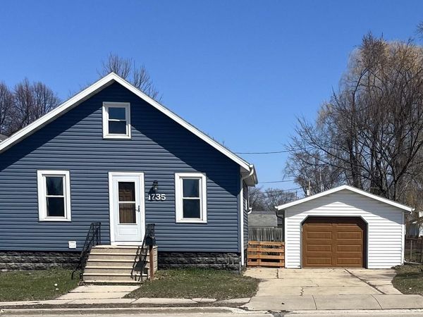 1735 MASON STREET, Green Bay, WI 54302
