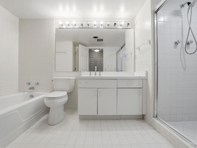 2444 Madison Road, Unit 408, Cincinnati, OH 45208 Photo 26