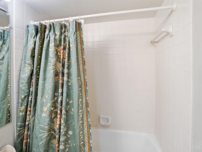 2444 Madison Road, Unit 408, Cincinnati, OH 45208 Photo 31