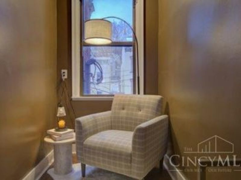 521 Liberty Hill, Cincinnati, OH 45202 Photo 12
