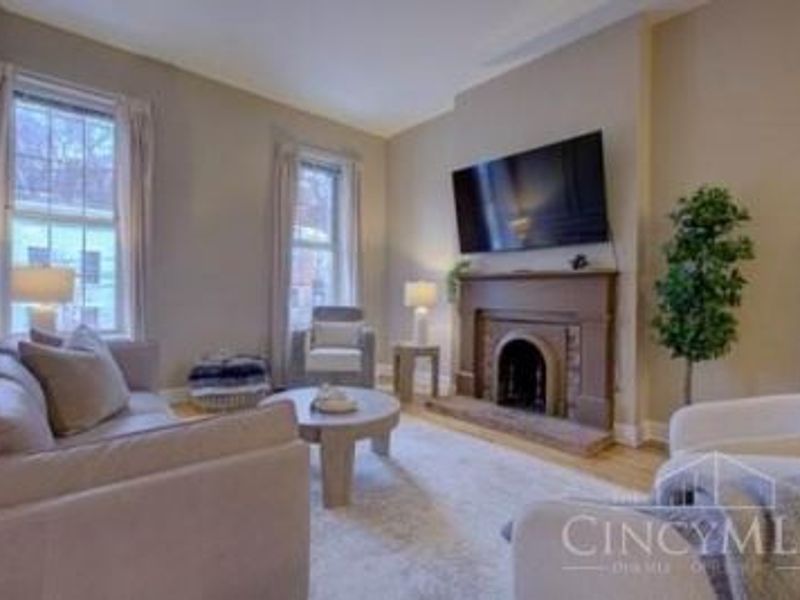 521 Liberty Hill, Cincinnati, OH 45202 Photo 4