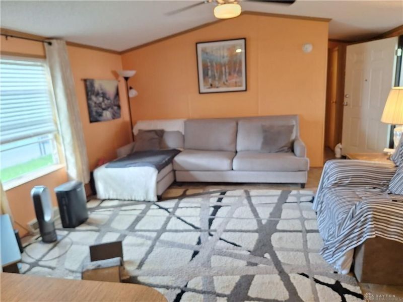 5281 Silverdome Drive, Dayton, OH 45414 Photo 2