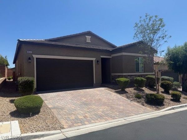 8638 Rori Springs Street , Las Vegas, NV 89178