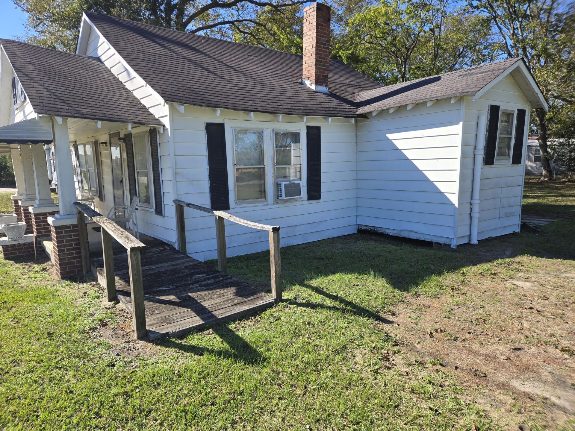 377 Sprinkle Avenue Photo 2