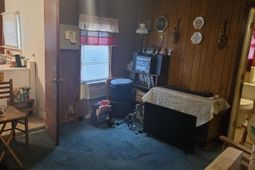 377 Sprinkle Avenue photo 4