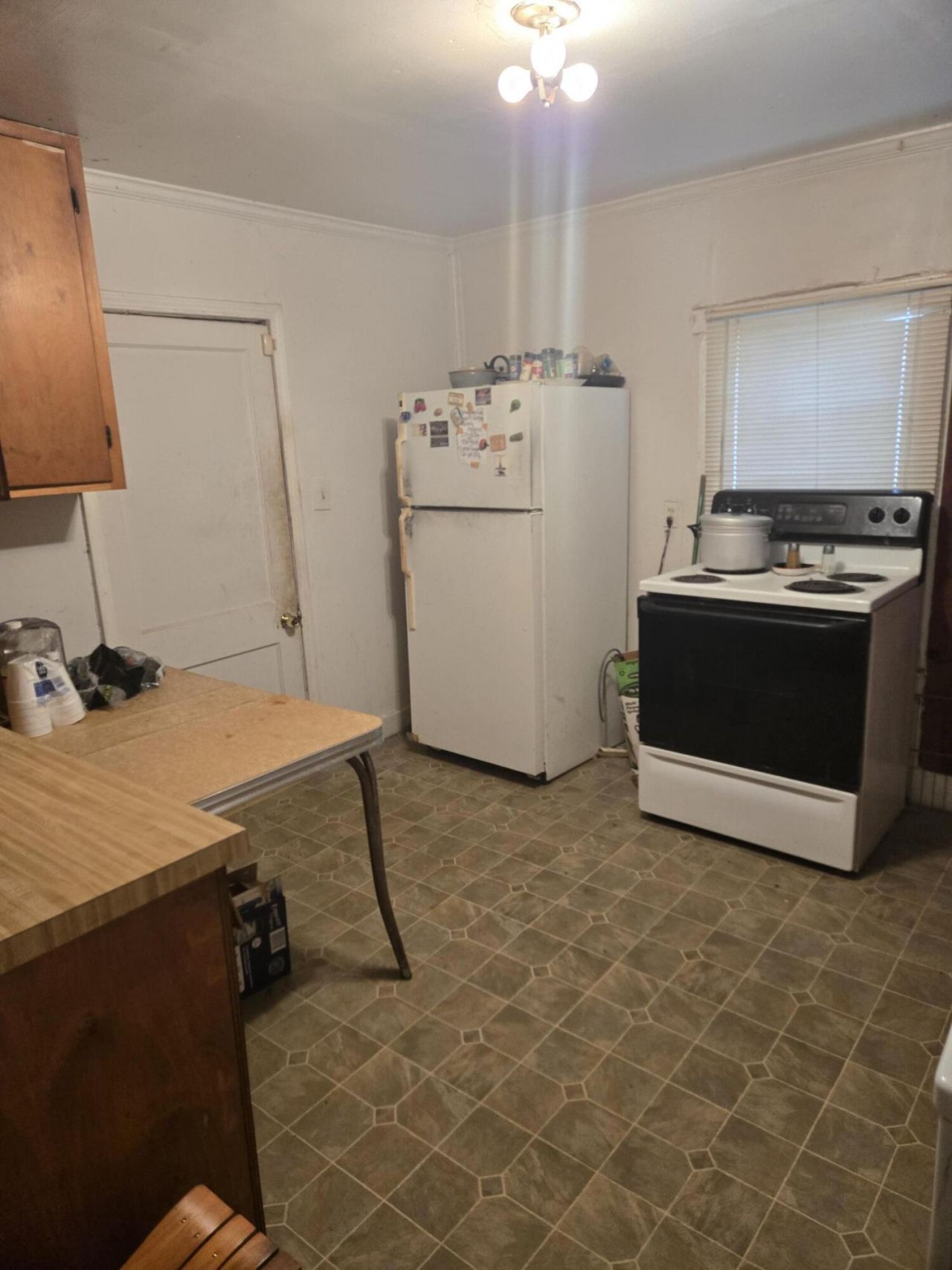 377 Sprinkle Avenue Photo 7