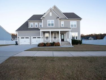 77 Ravensworth Drive, Garner, NC 27529