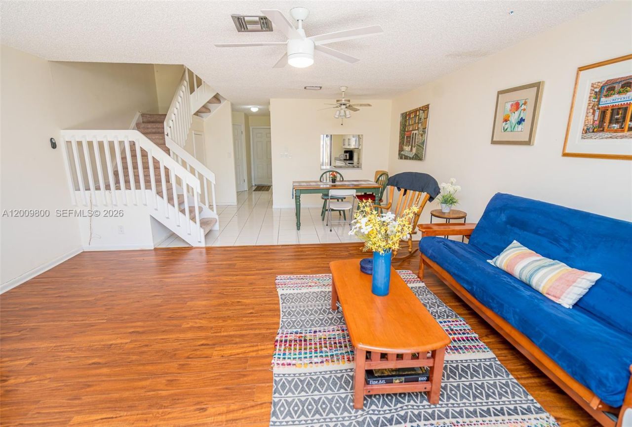 4715 NW 82nd Ave , Unit 1405, Lauderhill, FL 33351 Photo