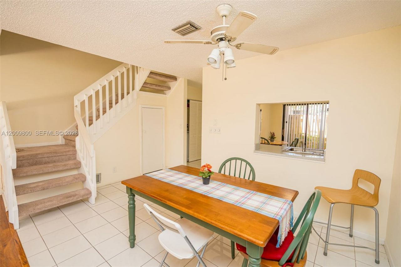 4715 NW 82nd Ave , Unit 1405, Lauderhill, FL 33351 Photo