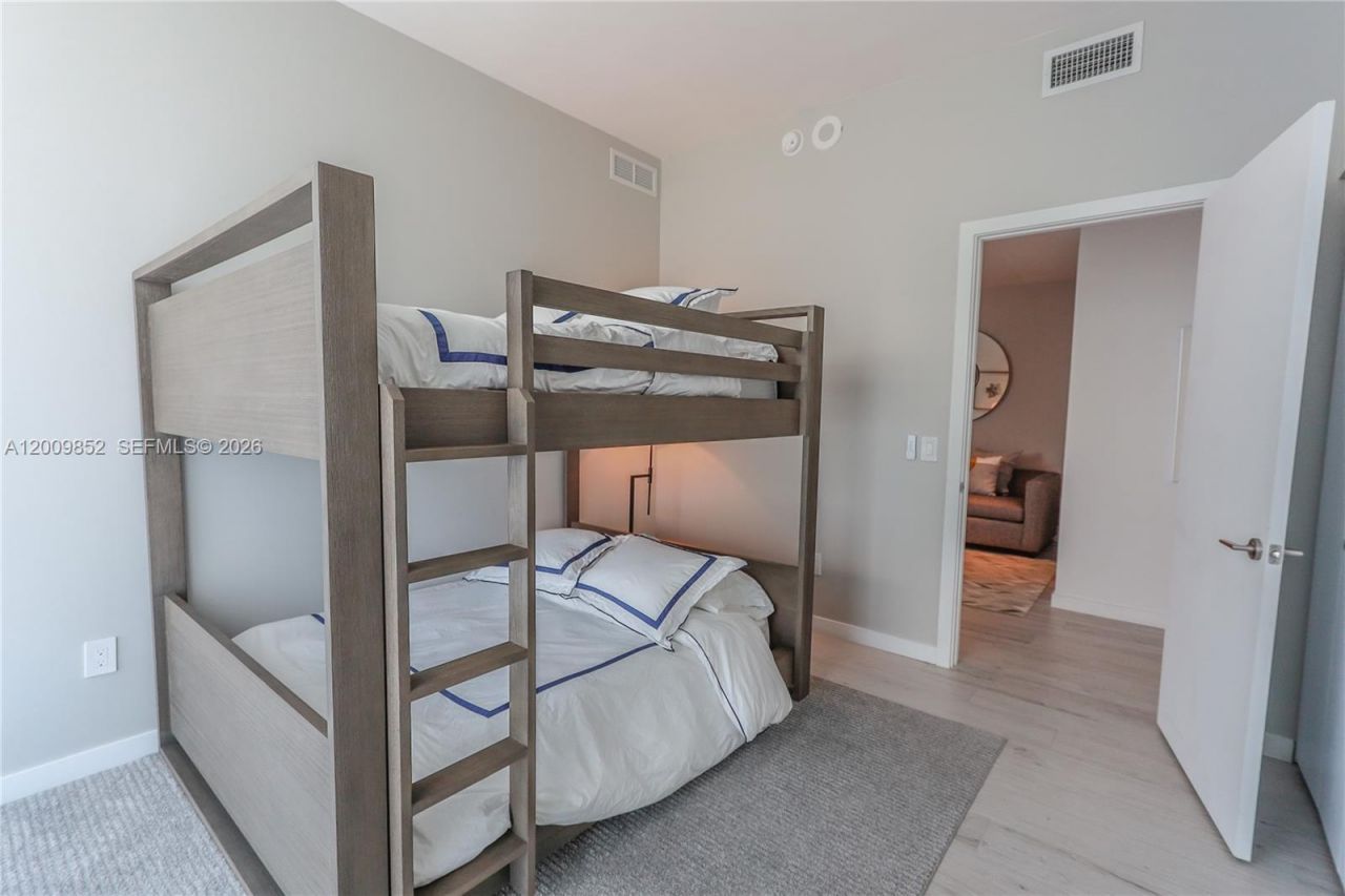 480 NE 31st St, Unit 4907, Miami, FL 33137 Photo