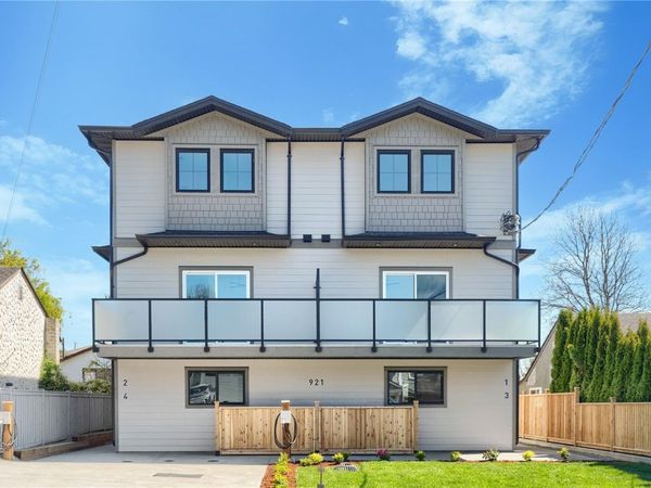921 Dale St , Unit 1, Saanich, BC V8X 2V9