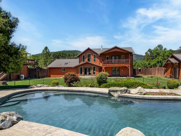 6375 Lake Shore Drive, Selma, OR 97538