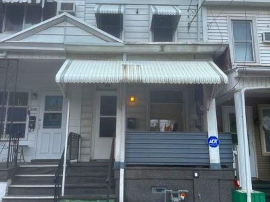 228 E 7th Street , Mount Carmel, PA 17851 Main Photo