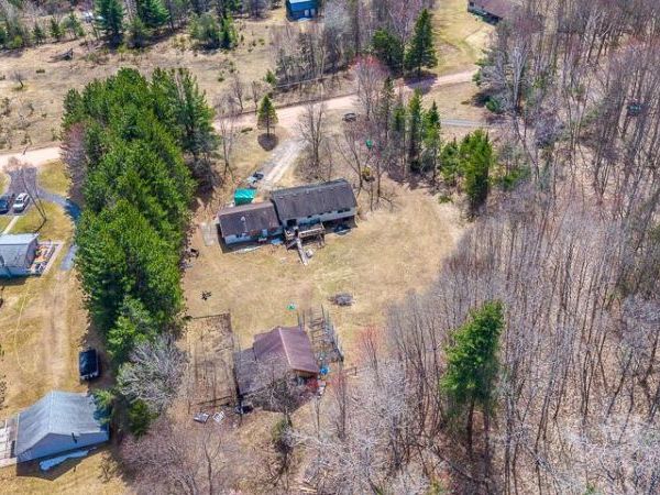 110 POPLAR TRAIL, Marquette, MI 49855