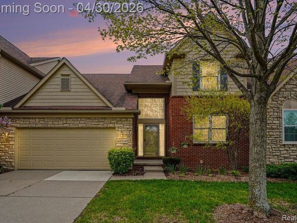 47649 Scenic Circle Drive S, CANTON, MI 48188