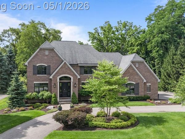 4345 SPRUCE HILL Lane, Bloomfield Twp, MI 48301
