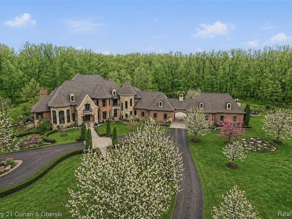 11479 Clyde Road, Hartland Twp, MI 48430