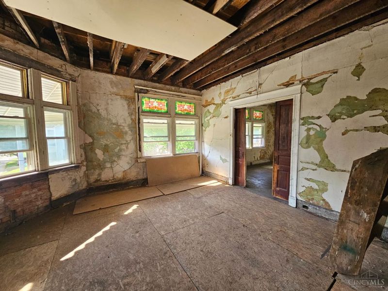 5700 Highland Avenue, Elmwood Place, OH 45216 Photo 9