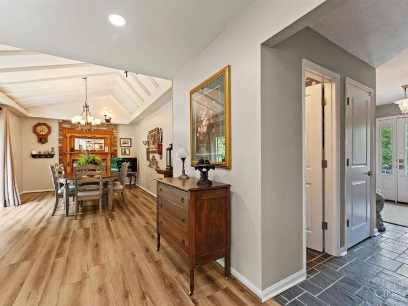 5249 Blenheim Court, Delhi Twp, OH 45238 Photo 13