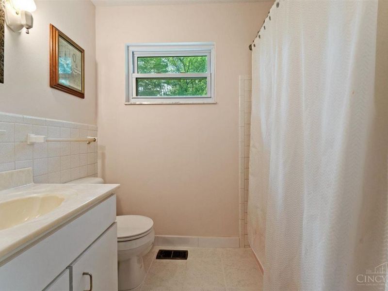 5249 Blenheim Court, Delhi Twp, OH 45238 Photo 31