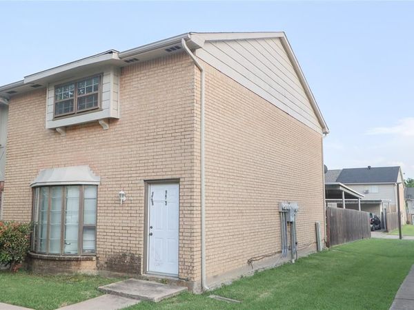 99 W Mountain Creek Drive, Grand Prairie, TX 75052