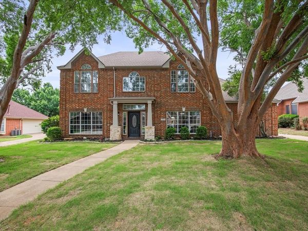 634 Meadowcrest Drive , Highland Village, TX 75077