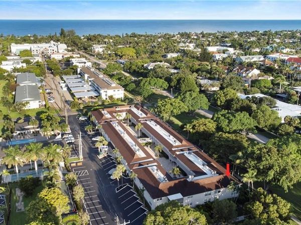 578 Broad AVE S, Unit 578, NAPLES, FL 34102