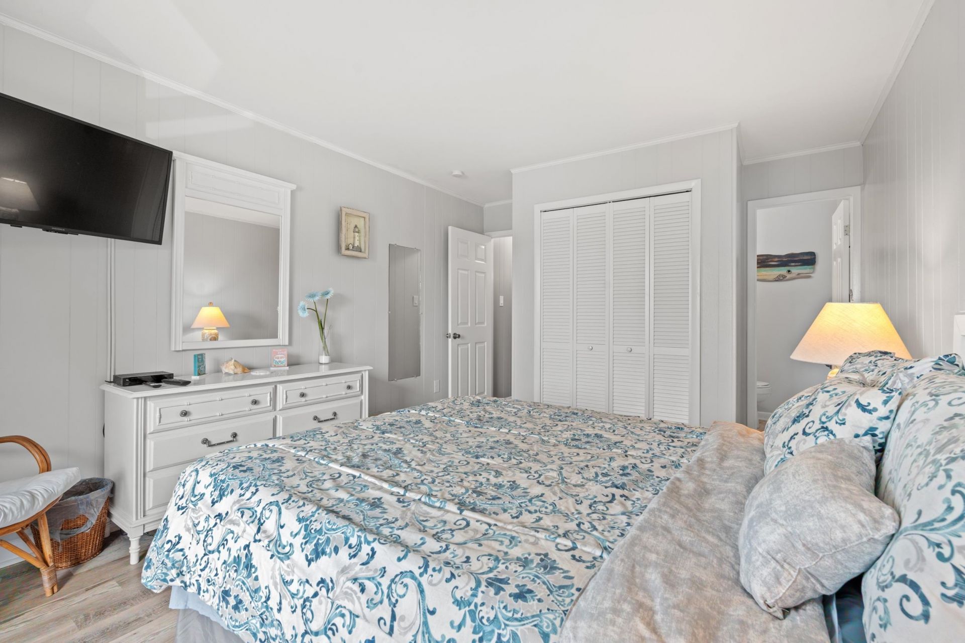 9501 Shore Dr.  Photo 19