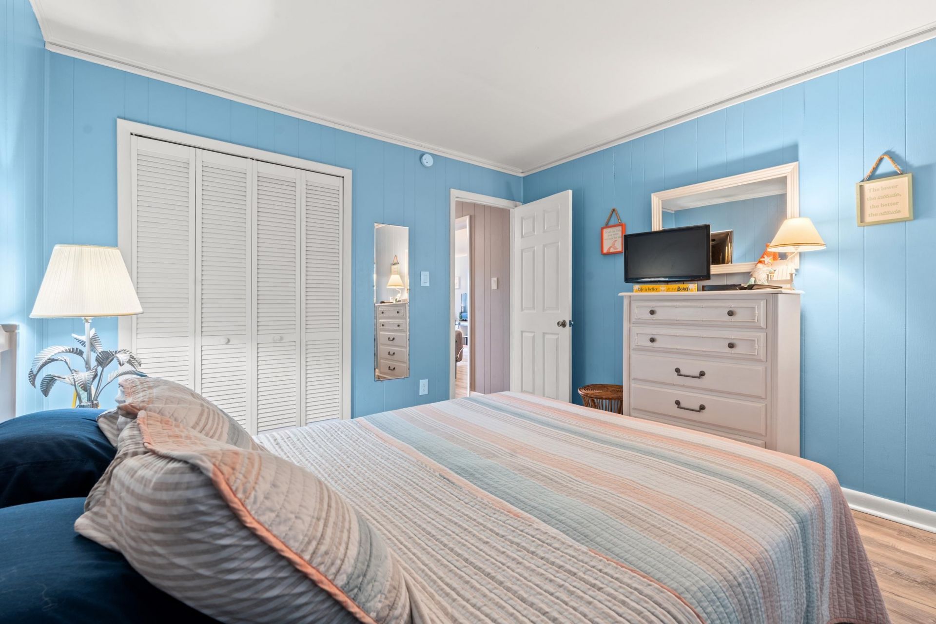 9501 Shore Dr.  Photo 31