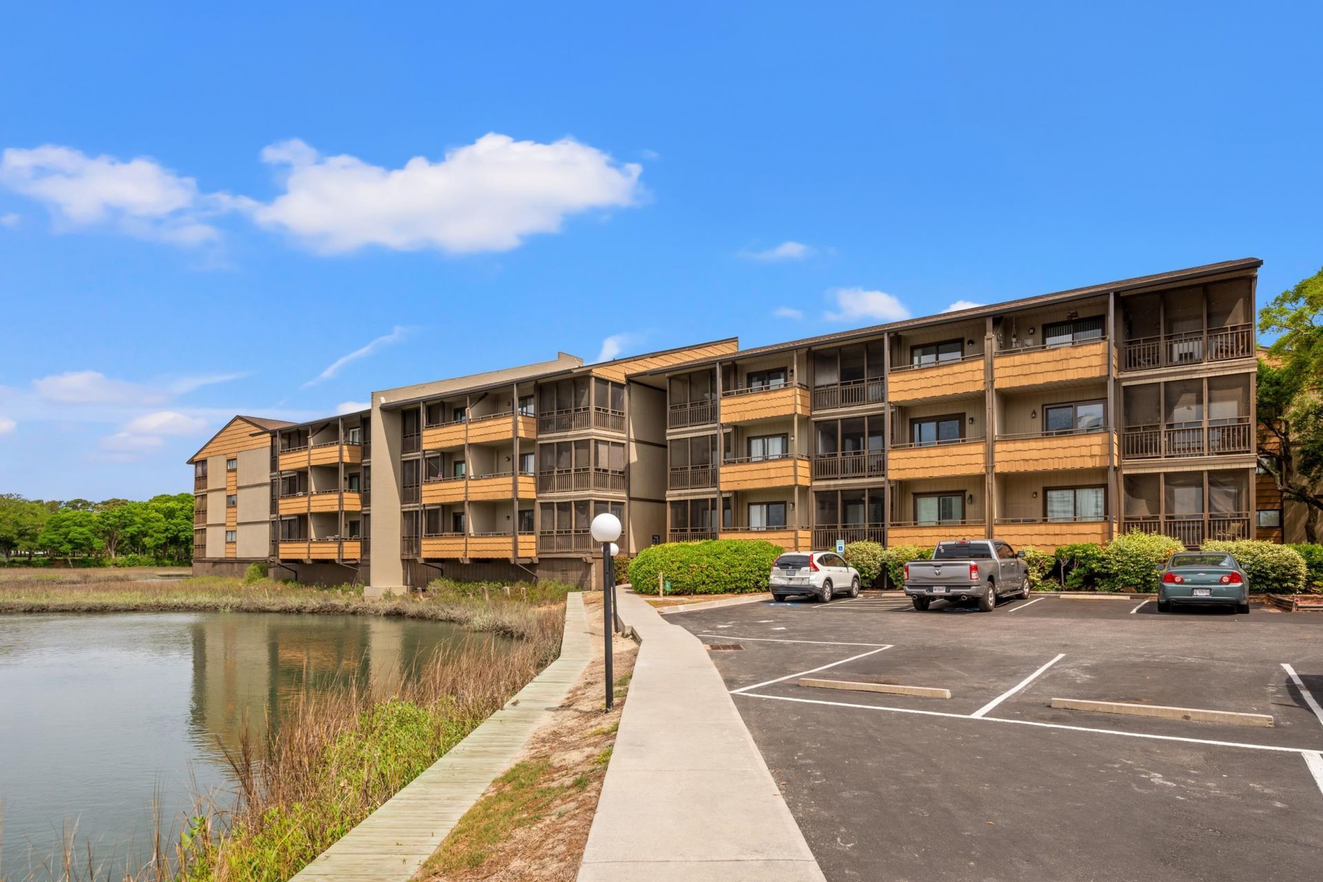 9501 Shore Dr.  Photo 38
