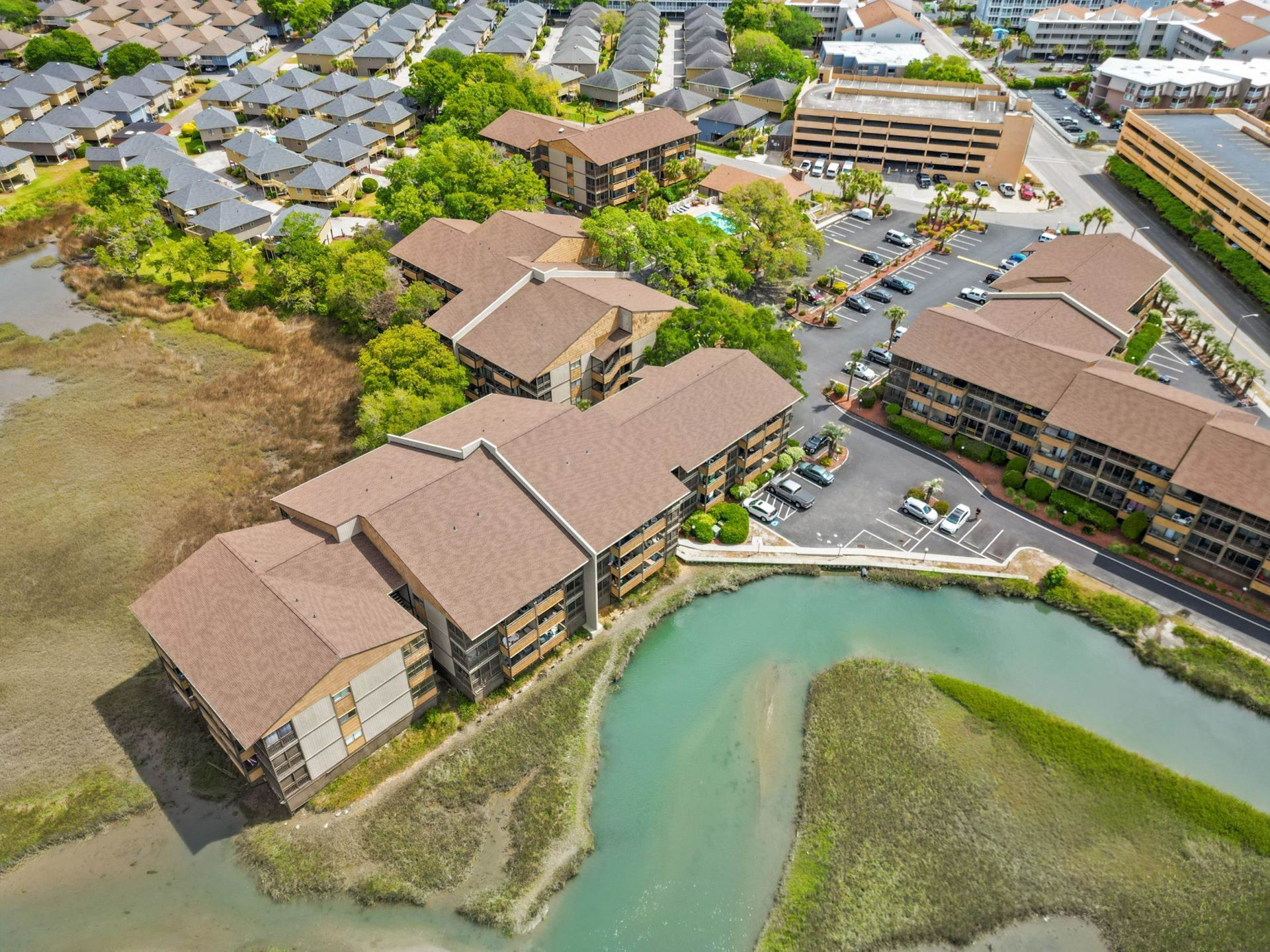 9501 Shore Dr.  Photo 48