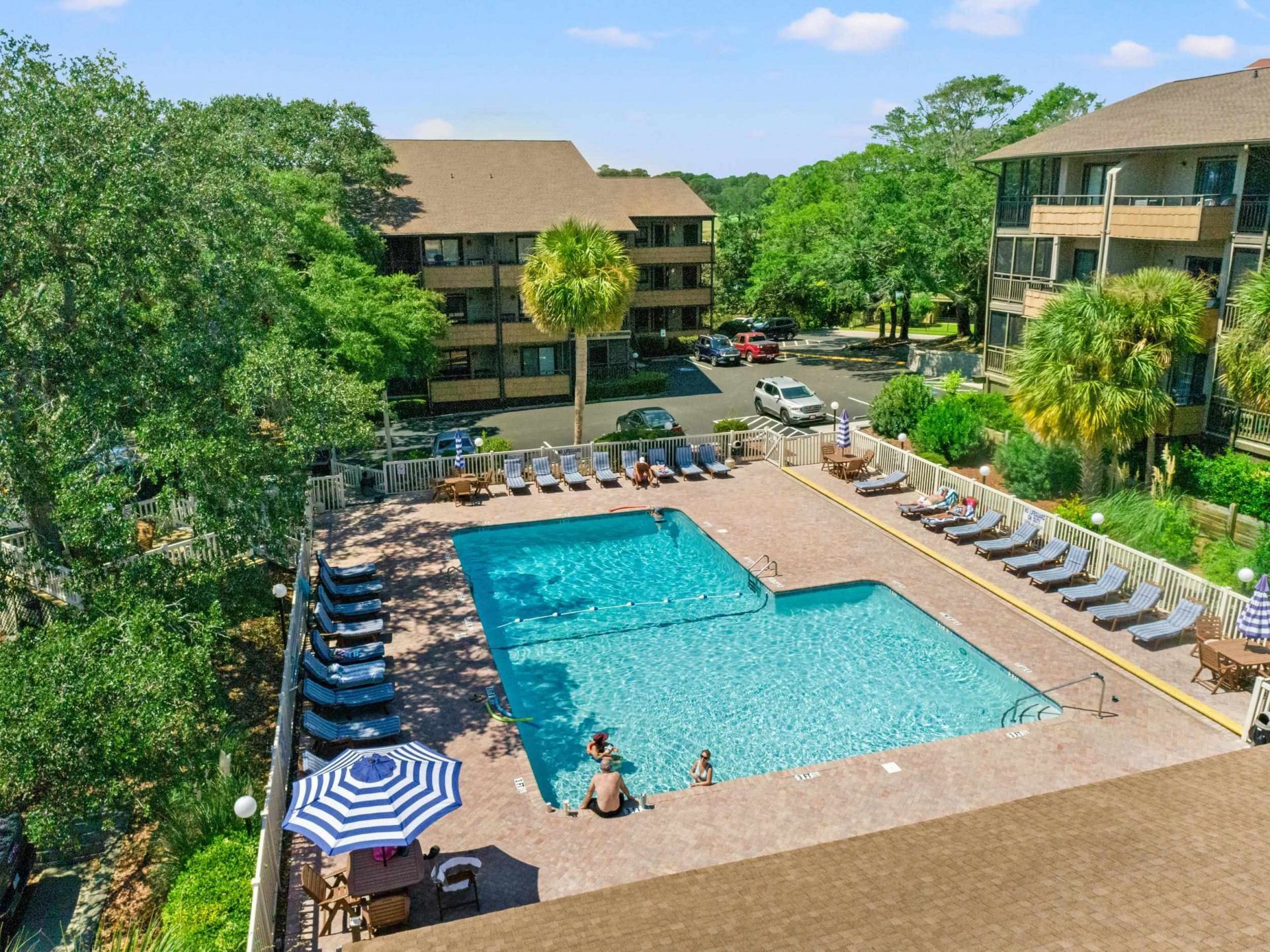 9501 Shore Dr.  Photo 50