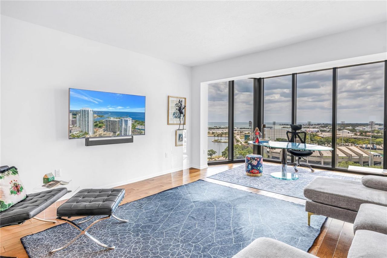 1 Beach Drive Se, Unit 1207, Saint Petersburg, FL 33701 Photo