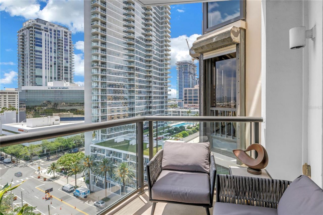 1 Beach Drive Se, Unit 1207, Saint Petersburg, FL 33701 Photo
