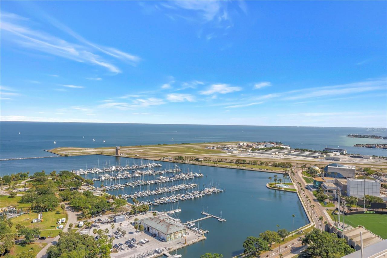1 Beach Drive Se, Unit 1207, Saint Petersburg, FL 33701 Photo