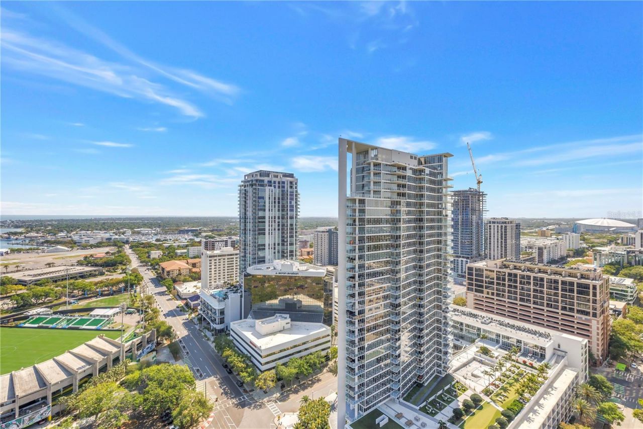 1 Beach Drive Se, Unit 1207, Saint Petersburg, FL 33701 Photo