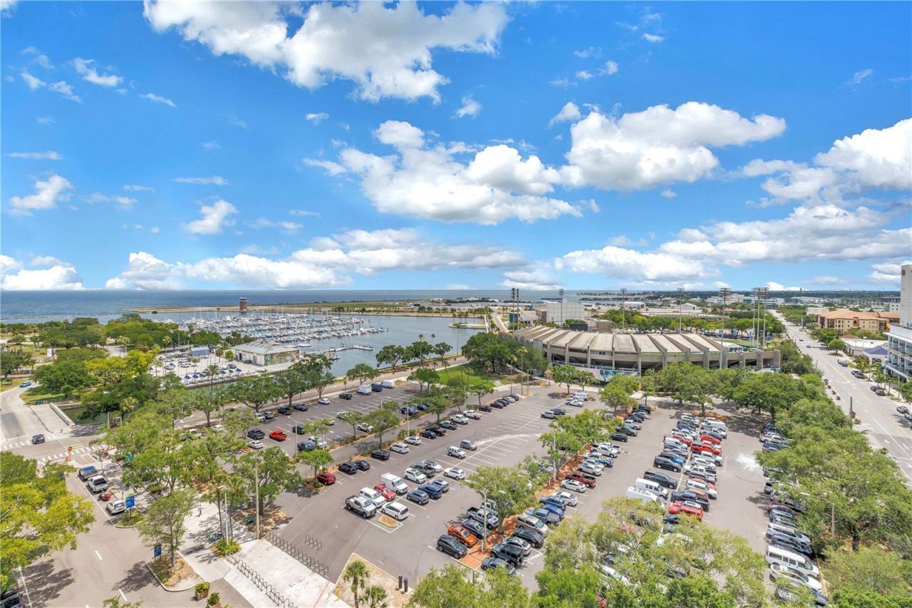 1 Beach Drive Se, Unit 1207, Saint Petersburg, FL 33701 Photo