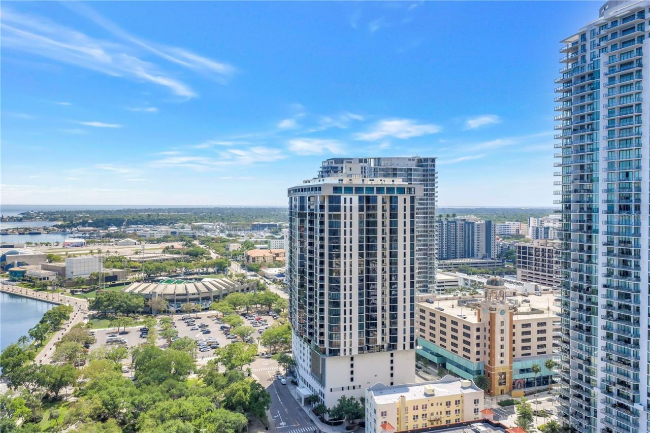 1 Beach Drive Se, Unit 1207, Saint Petersburg, FL 33701 Photo