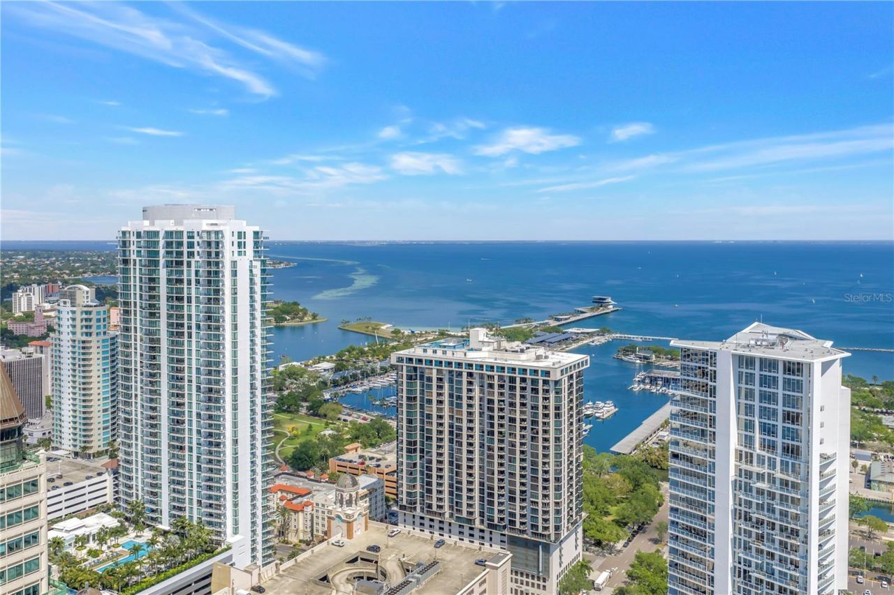 1 Beach Drive Se, Unit 1207, Saint Petersburg, FL 33701 Photo