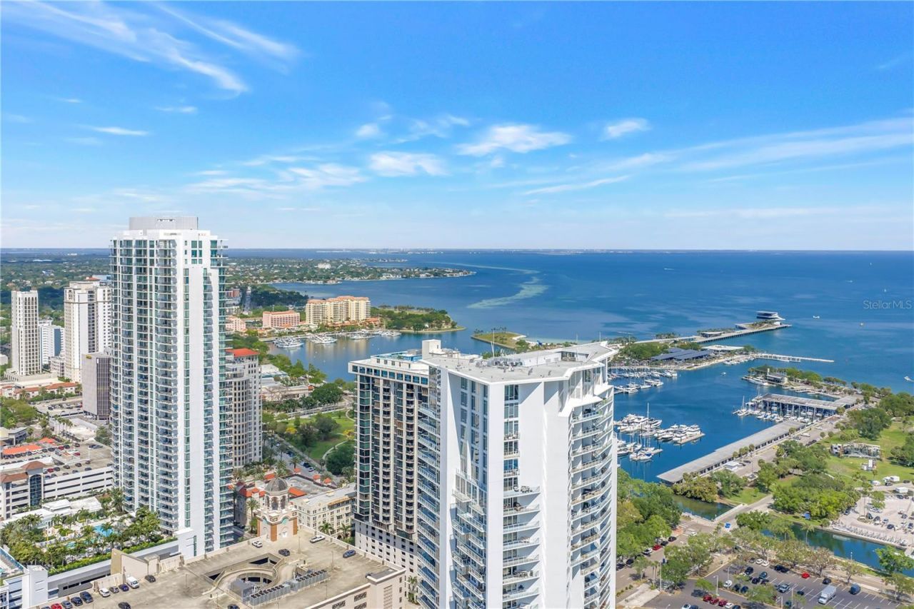 1 Beach Drive Se, Unit 1207, Saint Petersburg, FL 33701 Photo