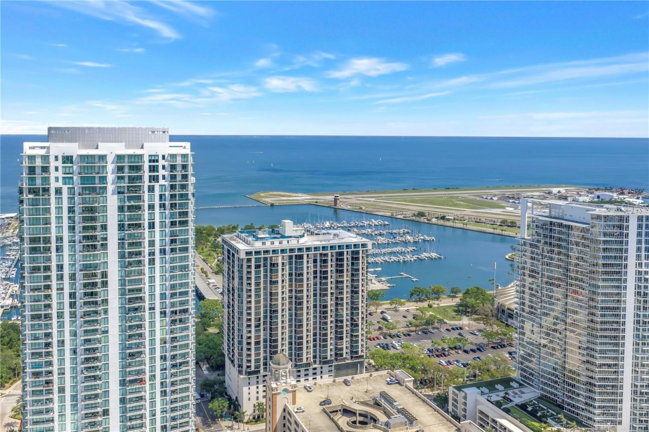 1 Beach Drive Se, Unit 1207, Saint Petersburg, FL 33701 Photo