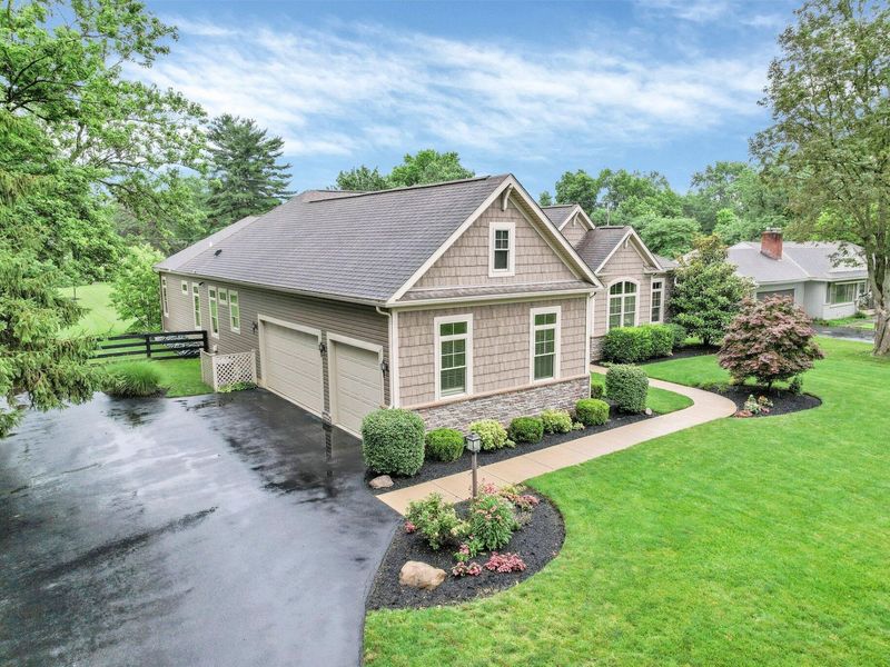 5042 Henderson Heights Road, Columbus, OH 43220 Photo 55