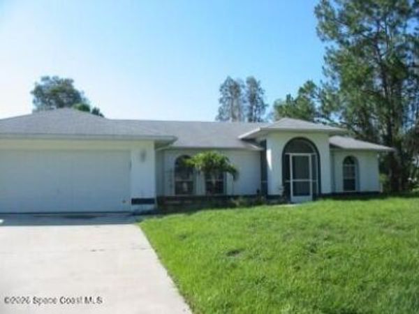2411 Millie Avenue S , Lehigh Acres, FL 33973