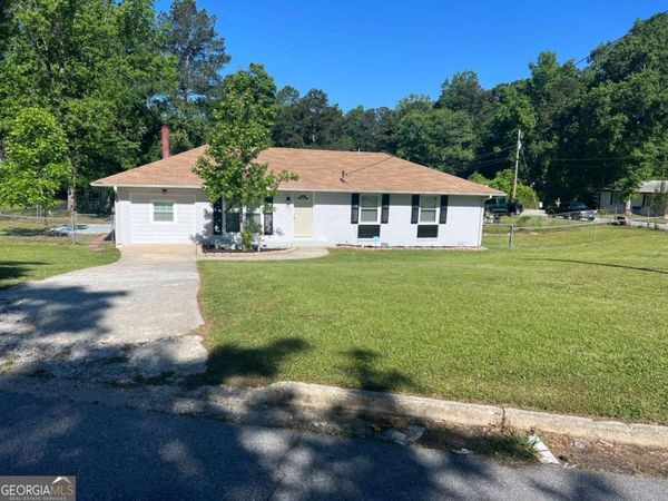 2875 Carriage Lane, Atlanta, GA 30349