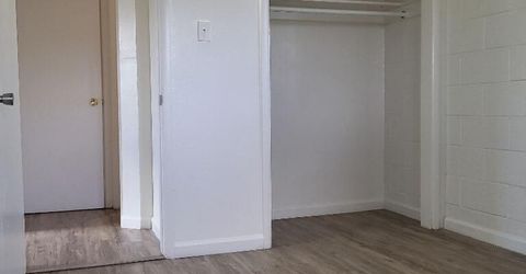 921 Willow Street, Unit 911-921, Reno, NV 89502 Photo
