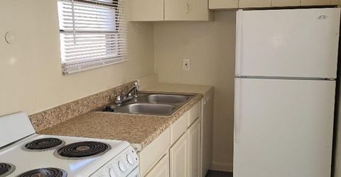 921 Willow Street, Unit 911-921, Reno, NV 89502 Photo