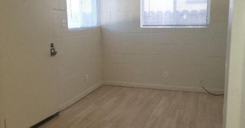 921 Willow Street, Unit 911-921, Reno, NV 89502 Photo