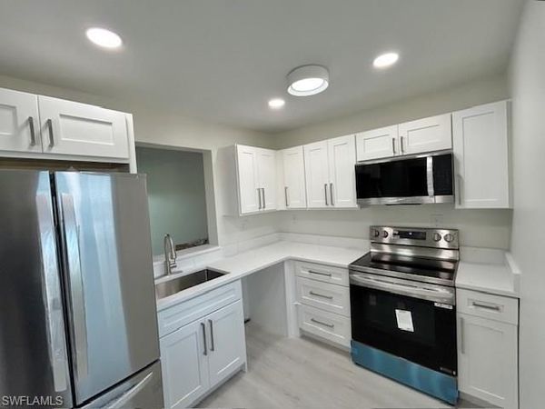 6220 Augusta DR , Unit 413, FORT MYERS, FL 33907